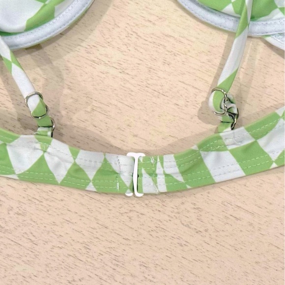 Aurelle high waisted green and white checkered bikini full set in size small - Picture 6 of 8